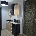 Aparthotel Eldom-noclegi, Kolejowa 15