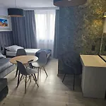 Aparthotel Eldom-noclegi, Kolejowa 15 4*