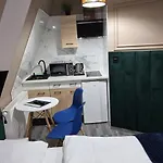 Eldom-noclegi, Kolejowa 15 Appart hôtel