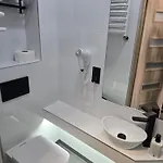 Eldom-noclegi, Kolejowa 15 4* Wagrowiec