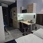 Appart hôtel Eldom-noclegi, Kolejowa 15