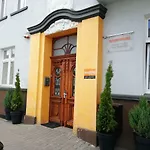 公寓式酒店 Eldom-noclegi, Kolejowa 15