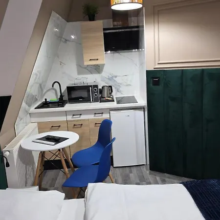 Eldom-noclegi, Kolejowa 15 Appart hôtel
