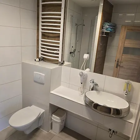 Eldom-noclegi, Kolejowa 15 4* Wągrowiec