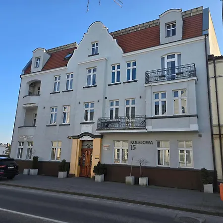 Aparthotel Eldom-noclegi, Kolejowa 15 Wagrowiec