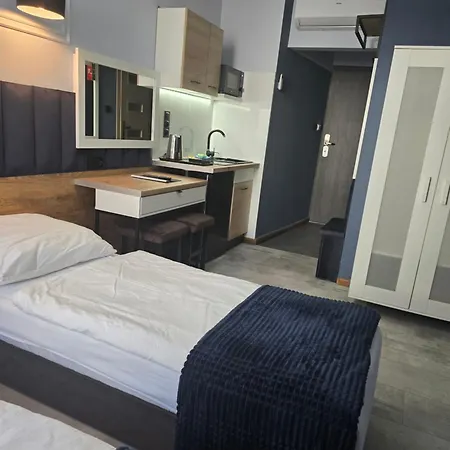 Eldom-noclegi, Kolejowa 15 Appart hôtel Wągrowiec