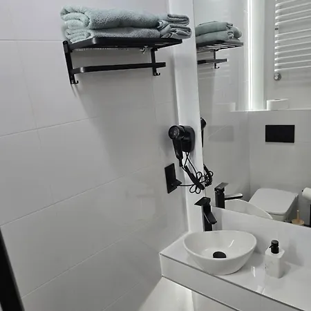 Eldom-noclegi, Kolejowa 15 Appart hôtel Wągrowiec