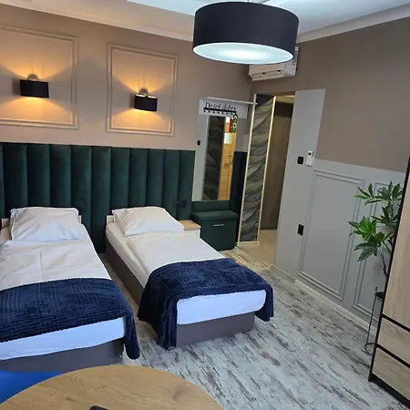 公寓式酒店 Eldom-noclegi, Kolejowa 15