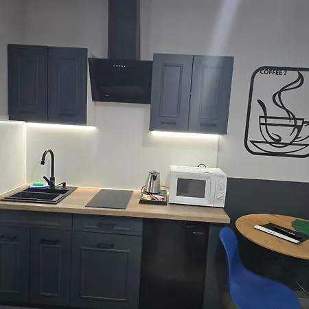 Eldom-noclegi, Kolejowa 15 公寓式酒店 4*