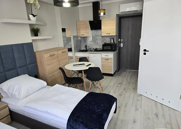 Eldom-noclegi, Kolejowa 15