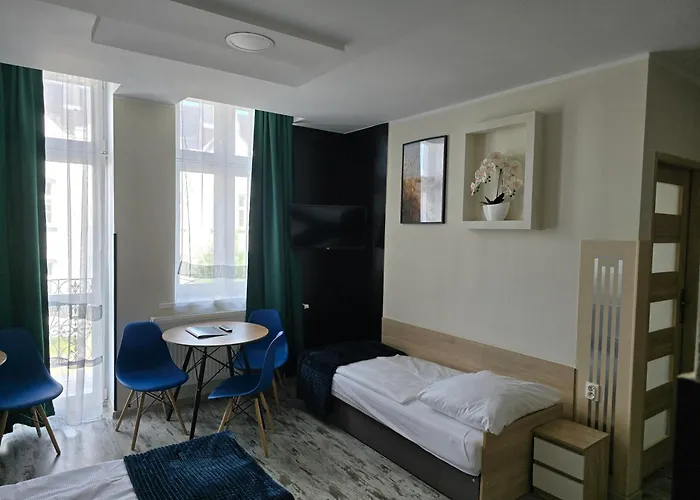 Eldom-noclegi, Kolejowa 15 Aparthotel Wagrowiec