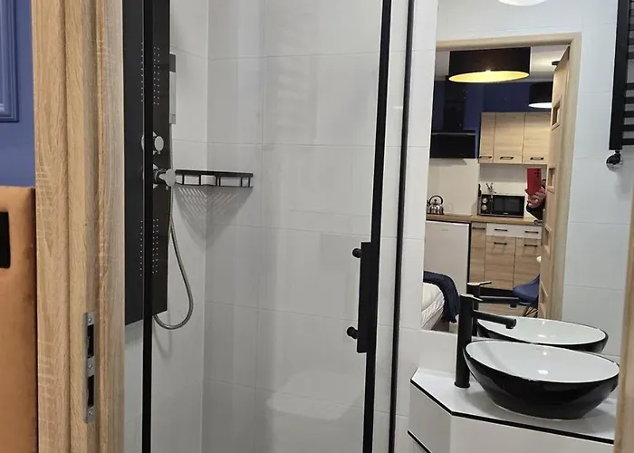 Eldom-noclegi, Kolejowa 15 Aparthotel Wagrowiec