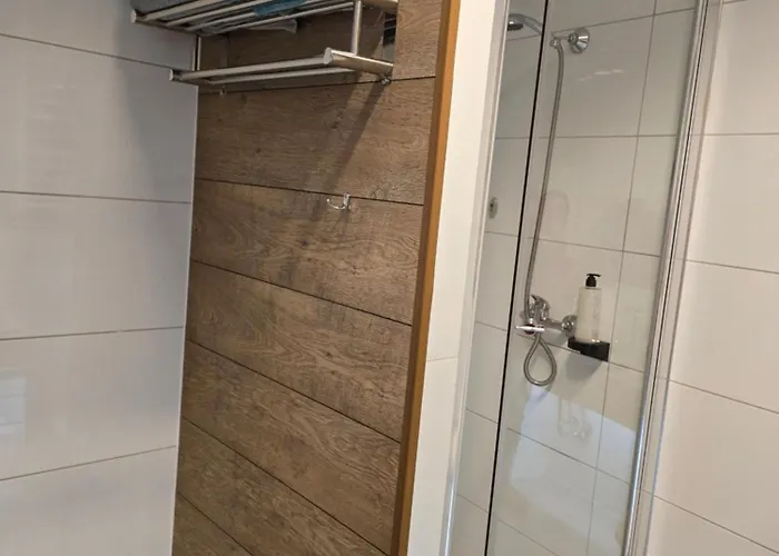 Aparthotel Eldom-noclegi, Kolejowa 15 Wągrowiec