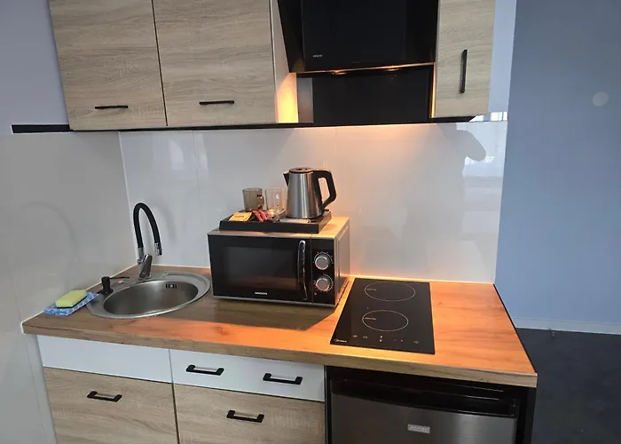 Eldom-noclegi, Kolejowa 15 Aparthotel Wagrowiec