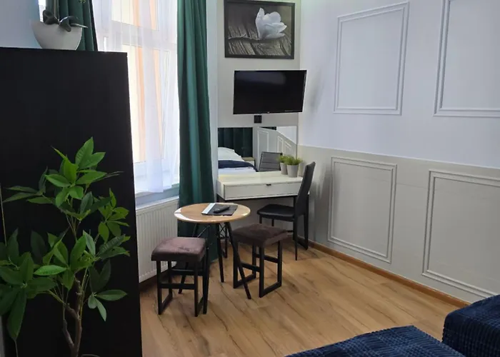 Eldom-noclegi, Kolejowa 15 公寓式酒店 Wągrowiec