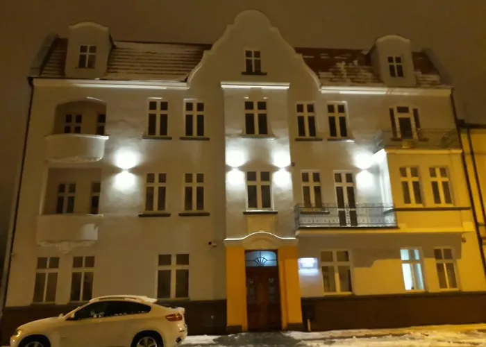 Eldom-noclegi, Kolejowa 15 Lejlighedshotel